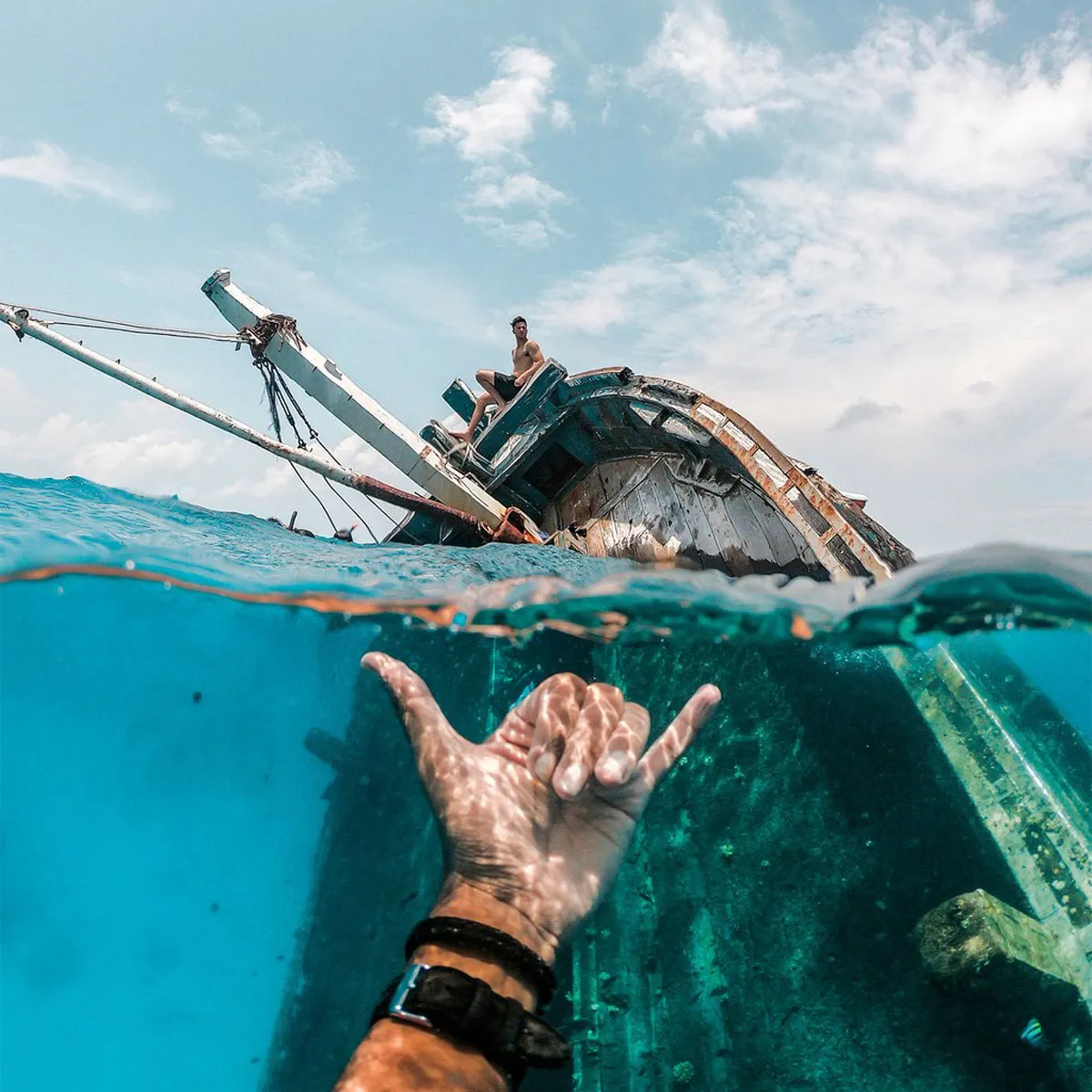 PolarPro FiftyFifty Dome showing a 50/50 dive wreck shot.