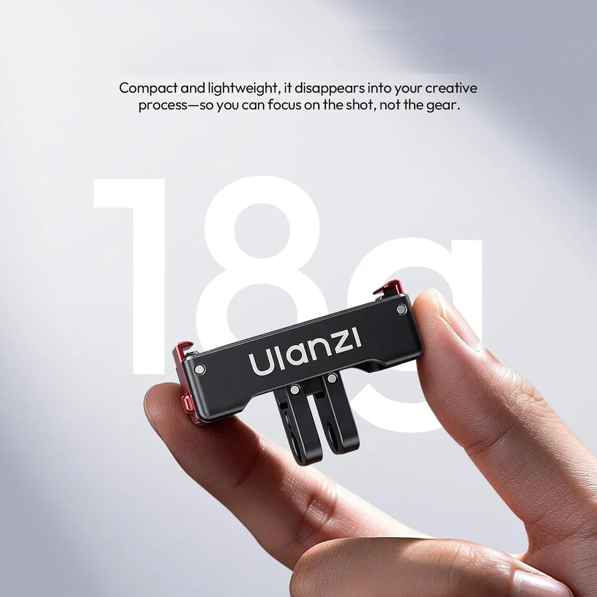 ULANZI OA24 magnetic latch adapter held between two fingers, weighing 18 grams.